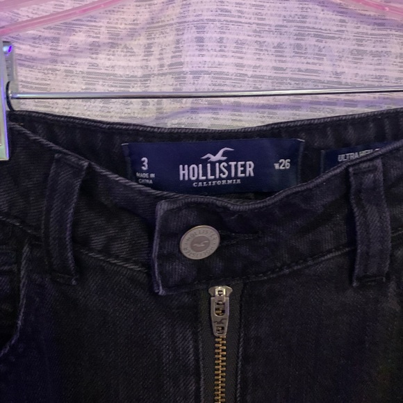 Black Hollister skirt - Picture 2 of 3